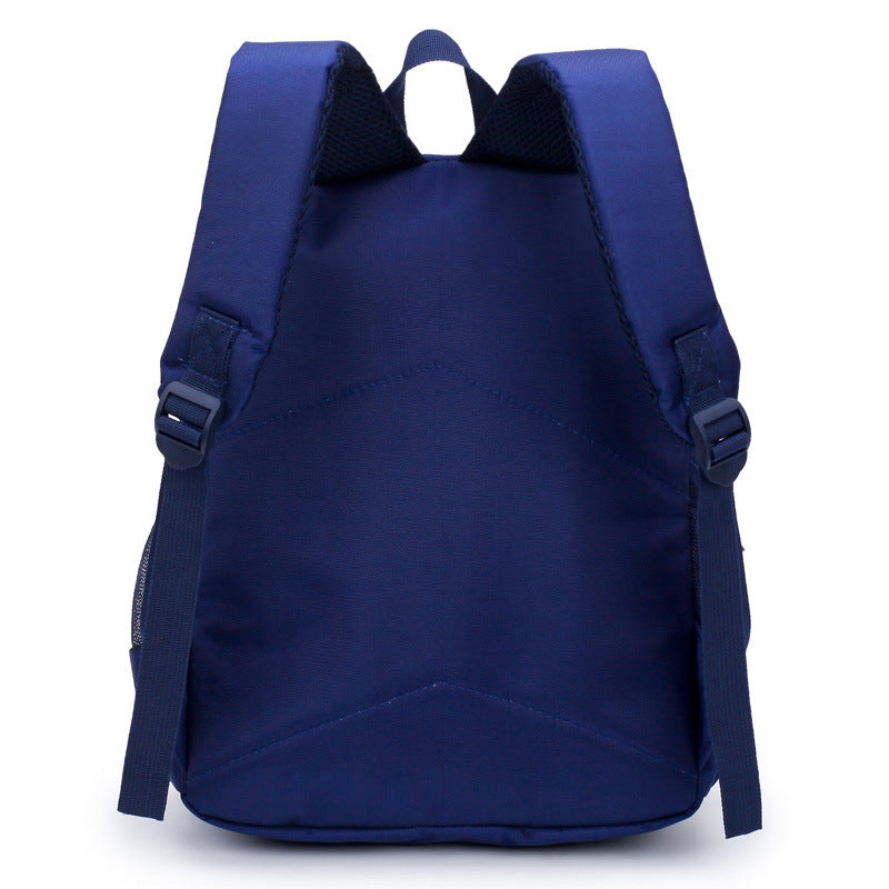 A bear nursery school schoolbag